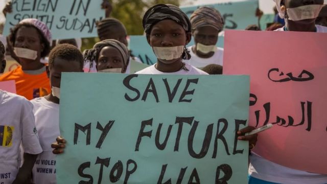 مظاهرات نسوية في ديسمبر الماضي تندد بالانتهاكات بحق الأطفال والنساء في جنوب السودان.
