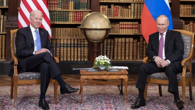 جو بايدن وفلاديمير بوتين في قمة جنيف، 16 يونيو/حزيران 2021