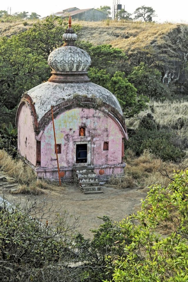 સિંહગઢમાંની રાજારામ મહારાજની સમાધિ
