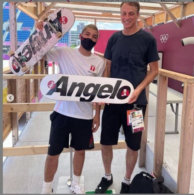 Angelo Caro y Tony Hawk