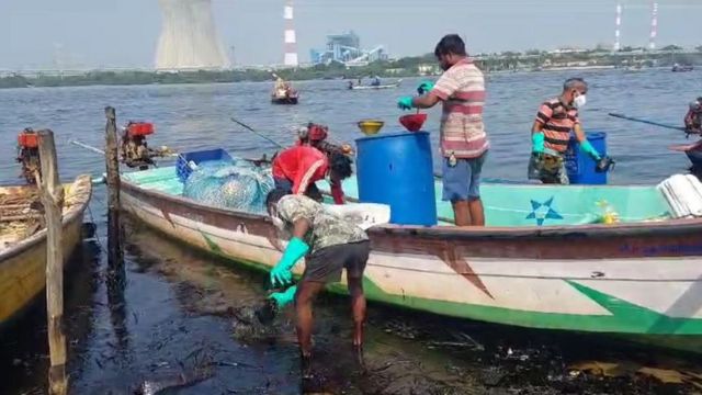 எண்ணூர் எண்ணெய் கசிவு