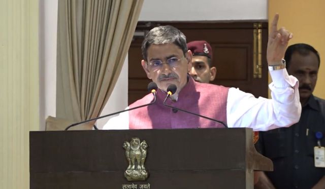 ஆளுநர் ரவி