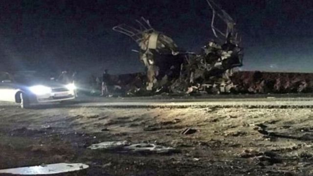 حمله انتحاری به اتوبوس مرزبانان سپاه ۲۷ کشته داد