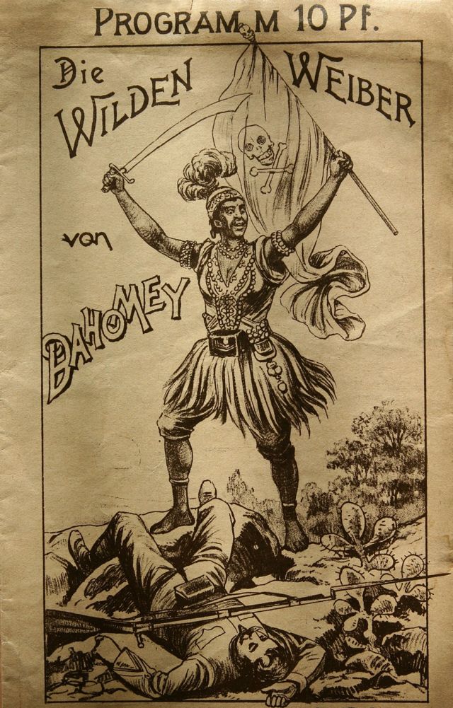 programa del espectáculo folclórico "Las mujeres salvajes de Dahomey" que se presentó en Munich en 1892