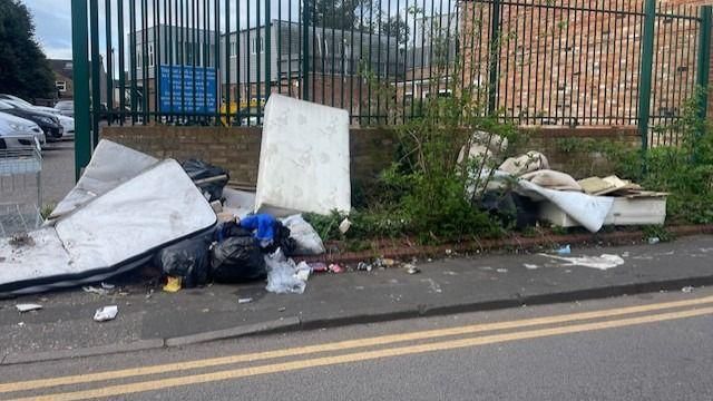 Flytipping in the street