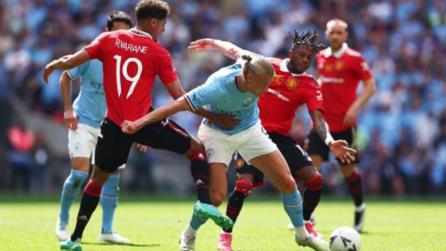 Mahrez strike secures Wembley win