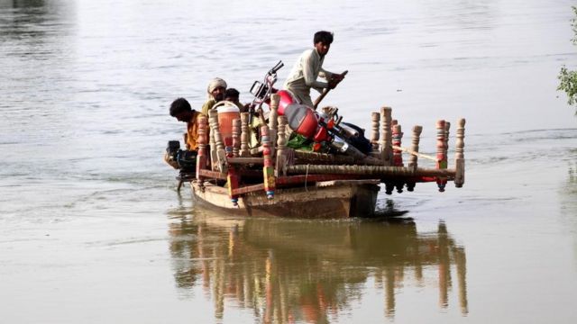 पाकिस्तानमा बाढीको प्रकोप