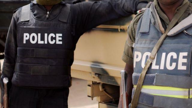 Nigeria Police: Police officer fit take alcohol but conditions dey ...