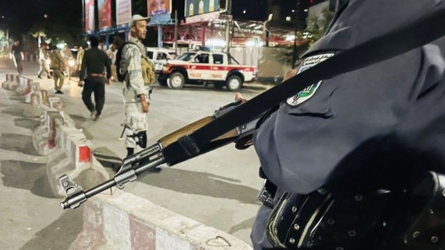 Saldırı sırasında özel kuvvetler ile Taliban militanları arasında 3 saat çatışma yaşandı