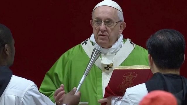 Papa Francisco faz discurso