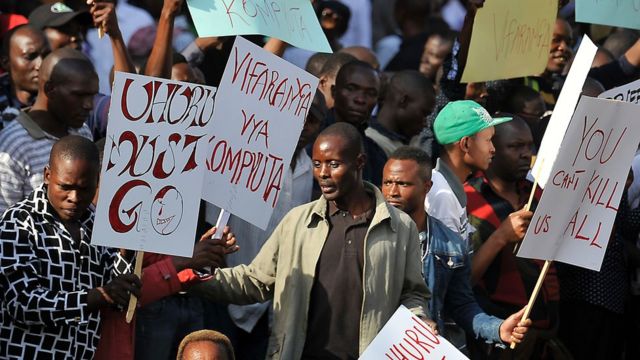 Сторонники оппозиционного лидера Раила Одинги