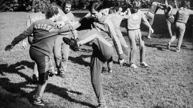 میرسلاو بلاژویچ هنگام تمرین با تیم ملی سوئیس در سال ۱۹۷۶