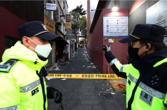 The trampling accident occurred in a narrow alley with a 4-meter-wide steep slope near the Hamilton Hotel on the World Food Street in Itaewon. The cause of the stampede is currently under investigation.