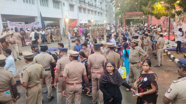 இடைநிலை ஆசிரியர்கள் போராட்டத்தின் காரணம் என்ன? தீர்வு கிடைத்ததா? முழுவிவரம்