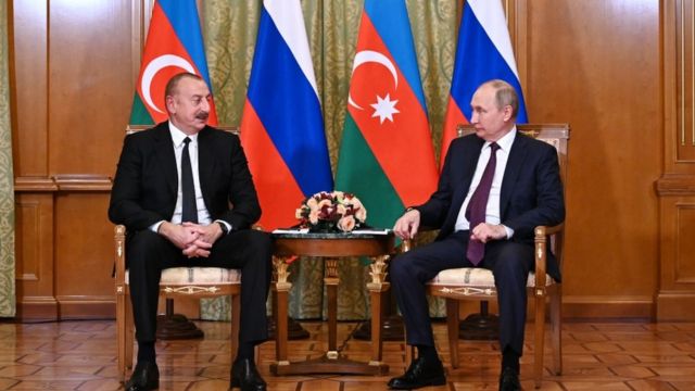 Əliyev Putin