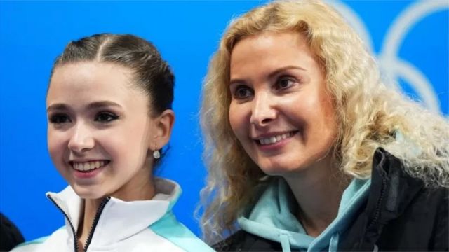 Kamila Valiyeva Kamilə Vəliyeva Pekin-2022 Pekin 2022 Pekin Qış Oyunları Olimpiada olimpiyada Eteri Tutberidze konkisürmə konki