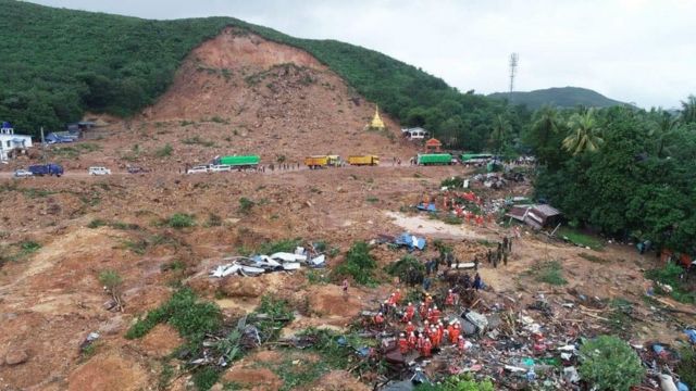 အဲဒီကျောက်တုံးတွေ၊ ရေအိုင်တွေကို မထိရဲကြဘူး၊ ပြိုကျရင် အောက်ကရှာ ဖွေရေး လုပ်တဲ့သူတွေကိုထိနိုင်