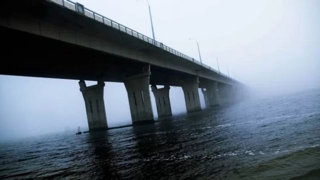 міст