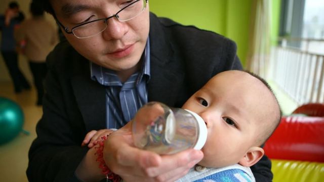 புட்டிப்பால்