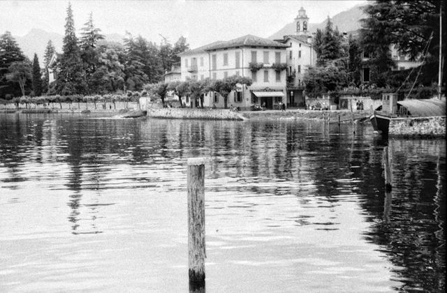 Lake side villa