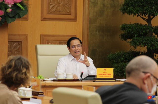 Thủ tướng Phạm Minh Chính phát biểu tại buổi làm việc với các doanh nghiệp châu Âu tại Việt Nam