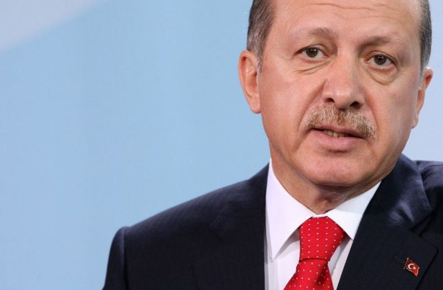 Msukumo wa rais Recep Tayyip Erdogan kuwa na rais mtendaji ilishinda na zaidi ya kura asilimia 51.