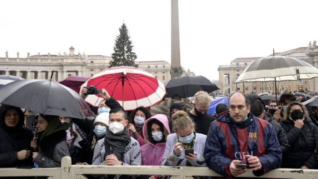 Papa'nın konuşmasını çok sayıda kişi izledi
