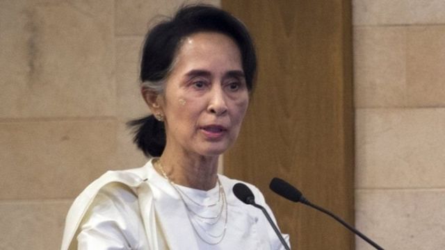 Umuhanuzi w'igihugu Aung San Suu Kyi avuga ko ubutegetsi butinya ko abanyagihugu basubira guhunga ku bwinshi