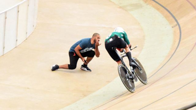 Entraîneur d'Algérie DIY ginger im cyclist