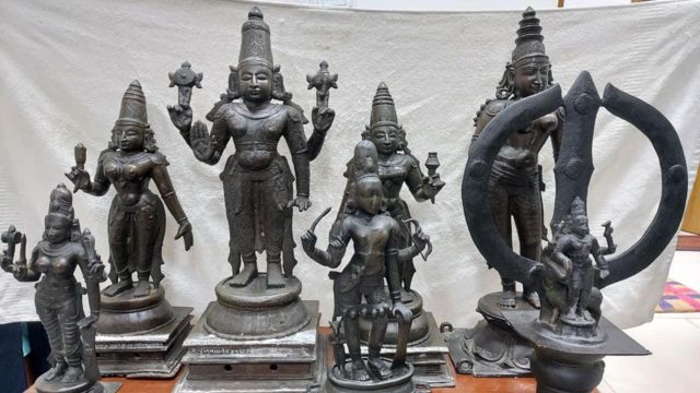 பழங்கால சிலைகள்