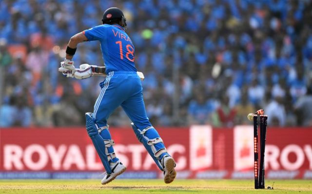 இந்தியா - ஆஸ்திரேலியா மோதல்