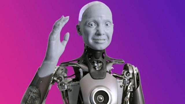 female robot 2022