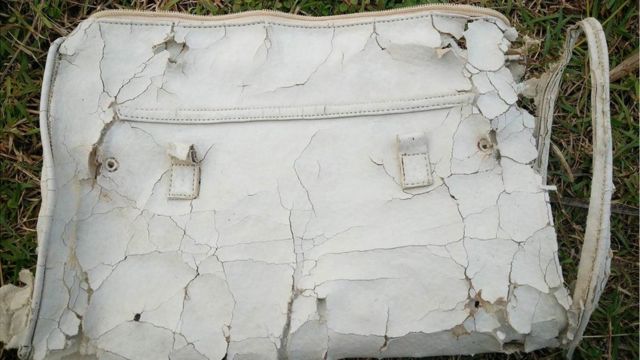 Bolsa branca foi descoberta na praia de Riake, em Madagascar