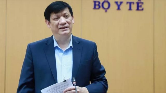 Bộ trưởng Y tế Nguyễn Thanh Long trong một lần lên hình của đài báo VN