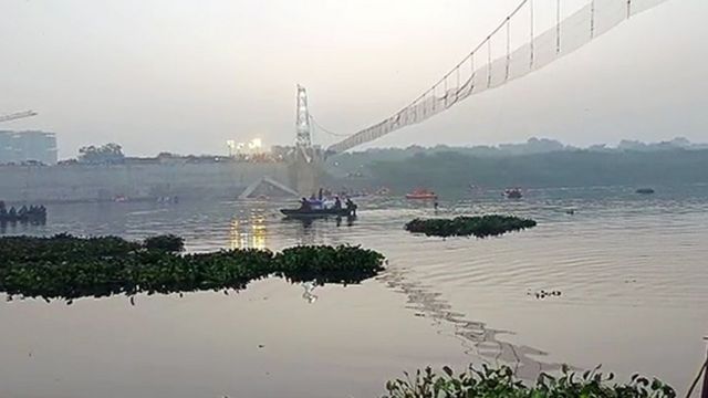 குஜராத் பாலம் விபத்து