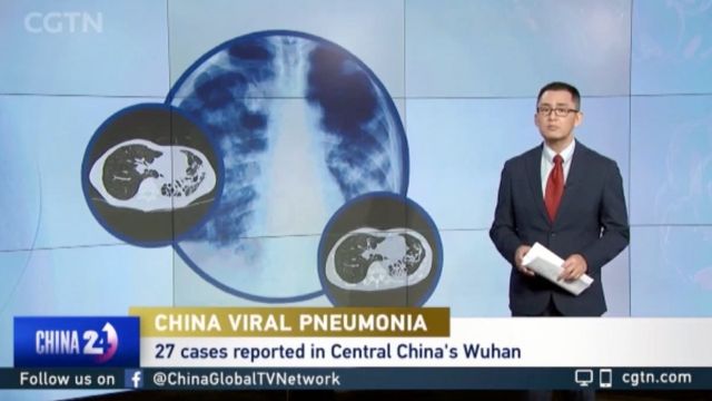 Imagen tomada de la TV sobre un reportaje de una "neumonía viral" en el canal CGTN