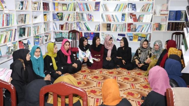 کتابخانه زن هفت ماه پیش با ۵هزار جلد کتاب در عرصه های مختلف برای تمرکز بانوان کتابخوان افتتاح شده بود