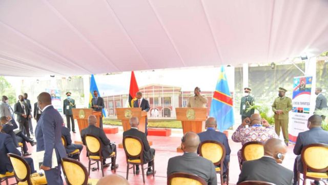 Perezida Kagame na Perezida Tshisekedi i Luanda muri Angola
