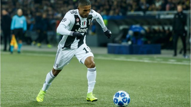Douglas Costa