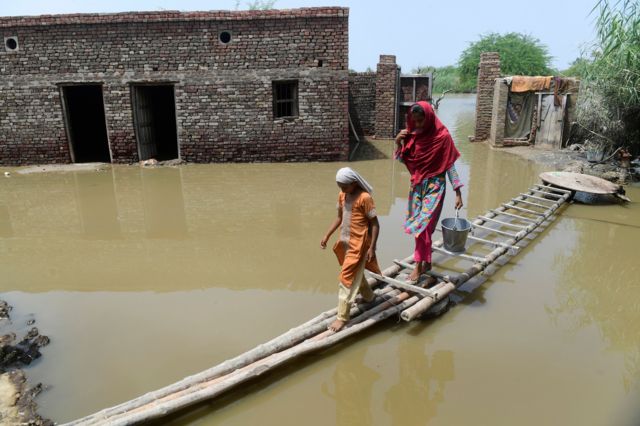 पाकिस्तान बाढी