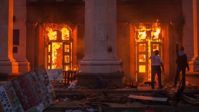 2 мая — точка невозврата: памяти жертв пожара в одесском Доме профсоюзов