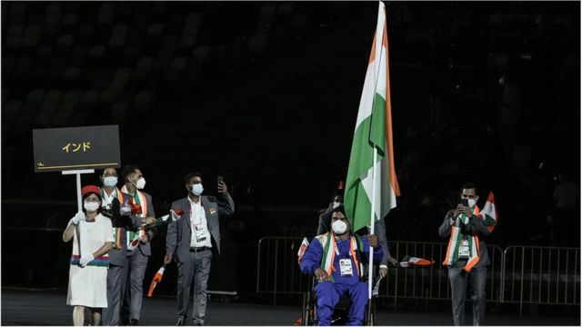 Paralimpik Oyunları'nın açılış töreninde Hindistan takımı
