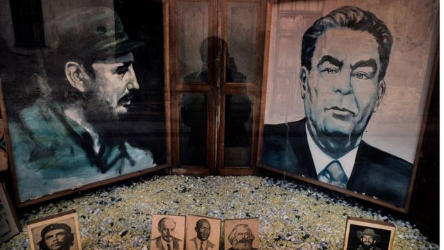 Una foto de Castro junto a Breshnev.