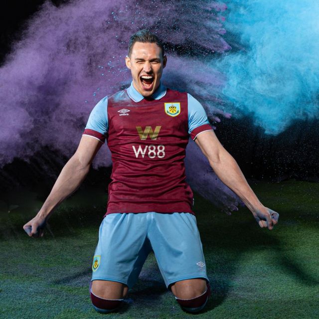 Burnley unveil new away kit for 2023-24 - BBC Sport