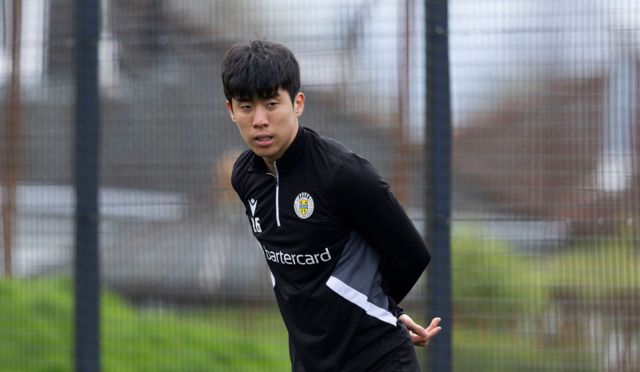 Celtic's Kwon Hyeok-kyu during St Mirren training