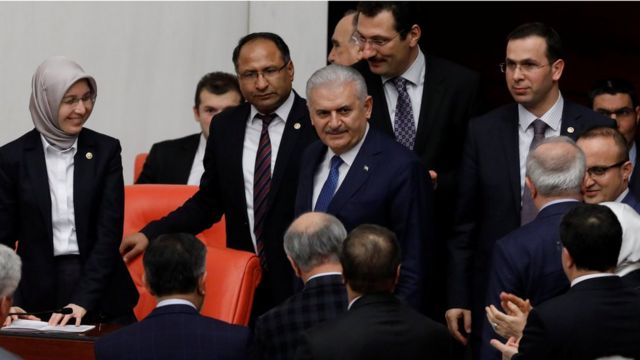 Başbakan Binali Yıldırım, "Referandumdan beklentimiz teorik olarak yüzde 70" demişti.