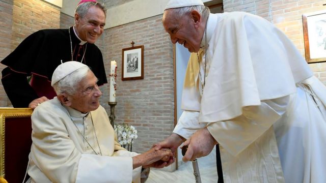 前罗马天主教教皇本笃十六世逝世 享年95岁 - BBC News 中文