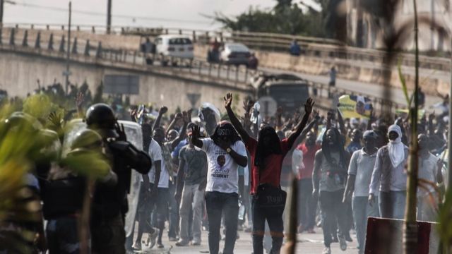 Le peuple gabonais ne mérite pas ça", a précisé Jean Ping faisant référence au vote pour le candidat Bongo dans la province du Haut-Ogooué,