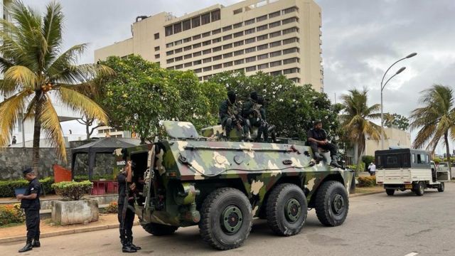 ராணுவம்