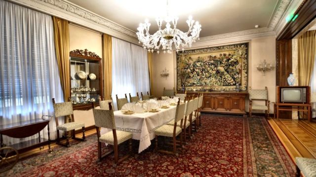 The dining room at Spring Palace in Bucharest